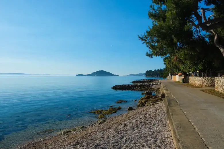 Kustweg voor een roadtrip door Kroatië